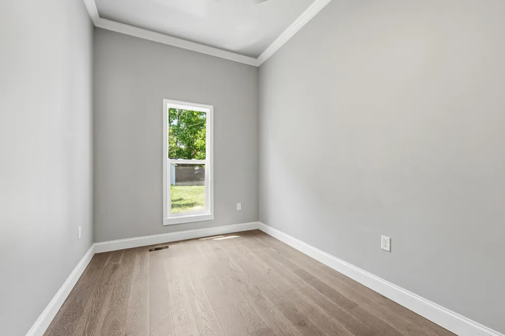 18 Franklin Street Hartford City, MI 49057