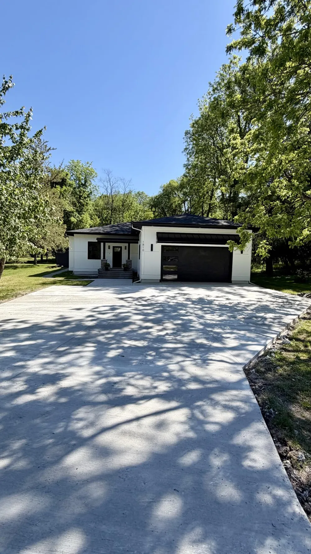 1810 Leonard Street NW Tallmadge Charter Township, MI 49534