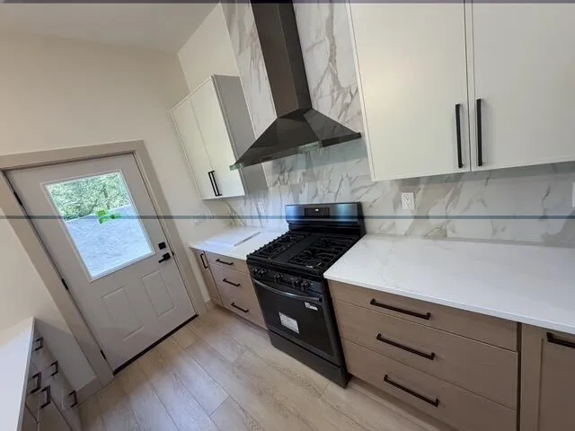 1810 Leonard Street NW Tallmadge Charter Township, MI 49534