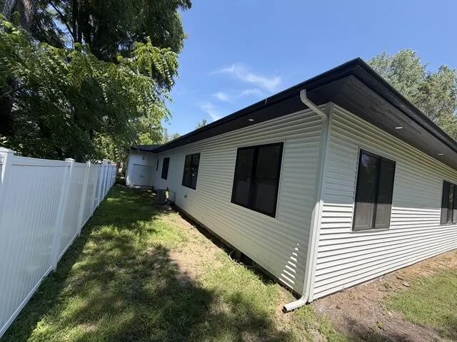 1810 Leonard Street NW Tallmadge Charter Township, MI 49534