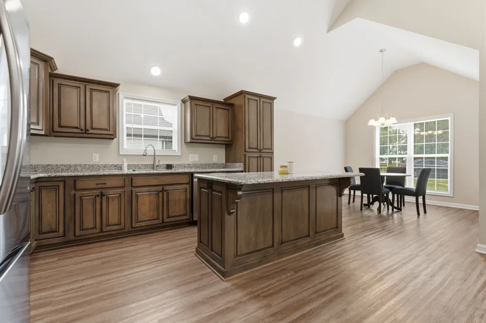 120 Mazie Dr Lafayette, TN 37083