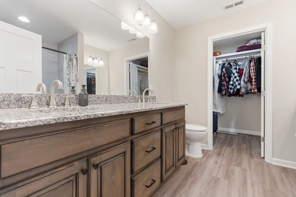 120 Mazie Dr Lafayette, TN 37083