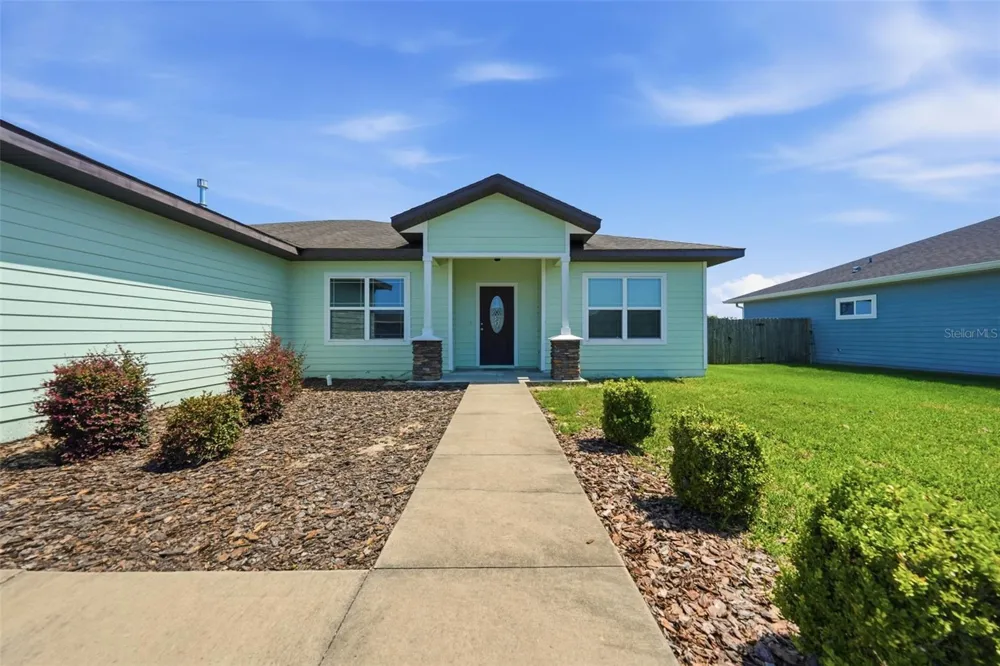 23051 NW 4TH PLACE Newberry, FL 32669