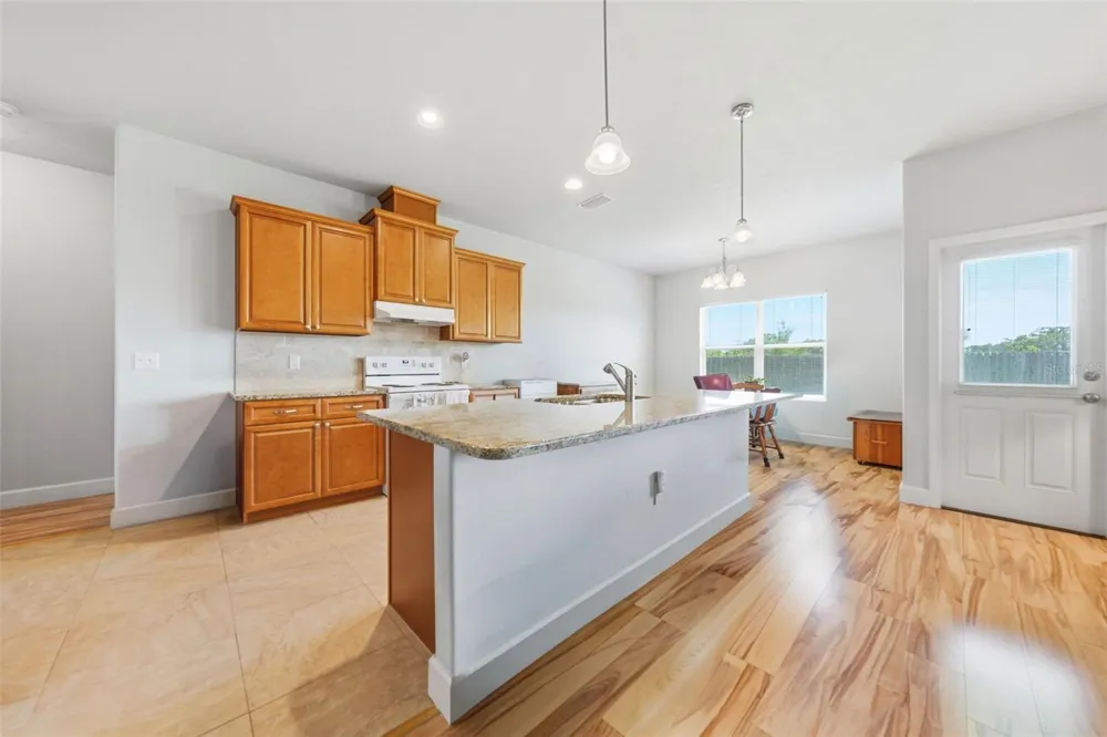 23051 NW 4TH PLACE Newberry, FL 32669