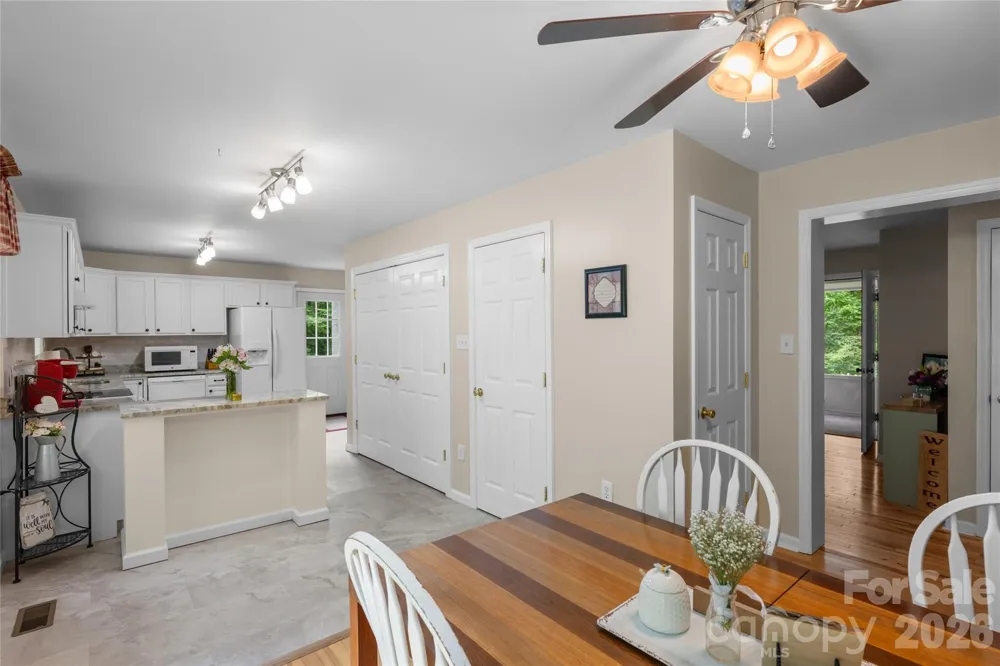 125 Round Mountain Road Brevard, NC 28747