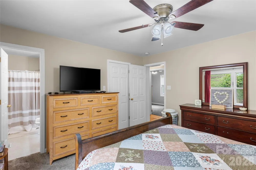 125 Round Mountain Road Brevard, NC 28747
