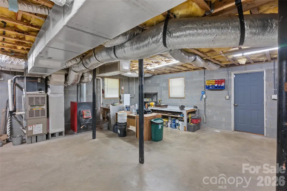 125 Round Mountain Road Brevard, NC 28747