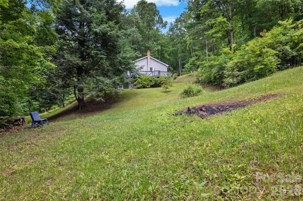 125 Round Mountain Road Brevard, NC 28747