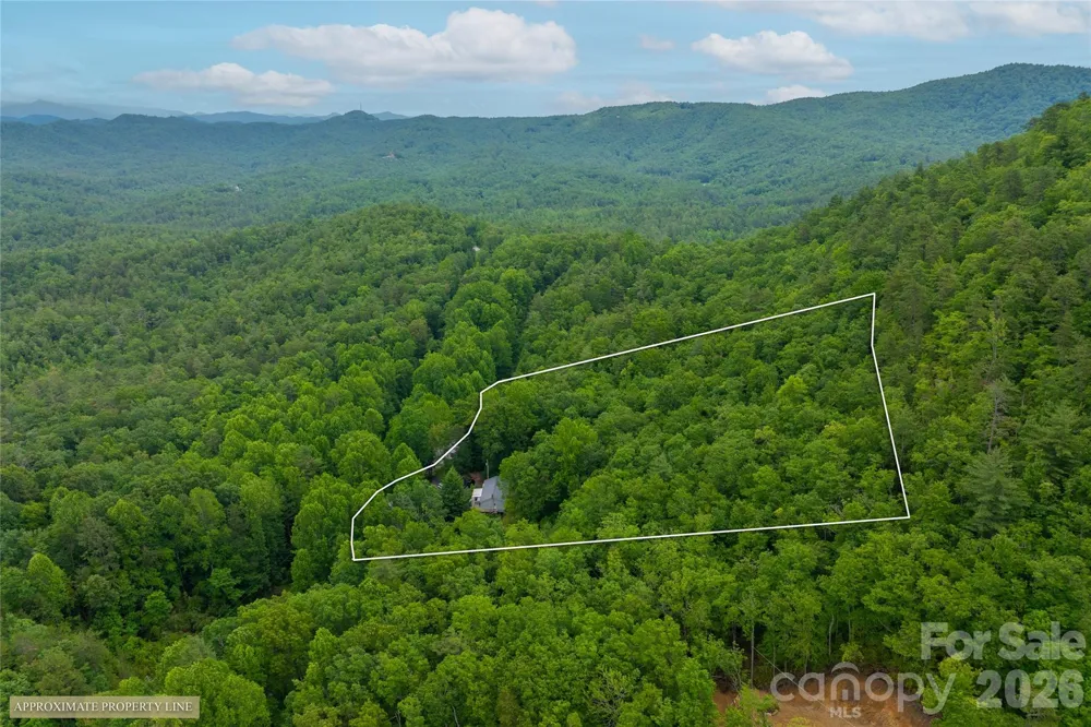 125 Round Mountain Road Brevard, NC 28747