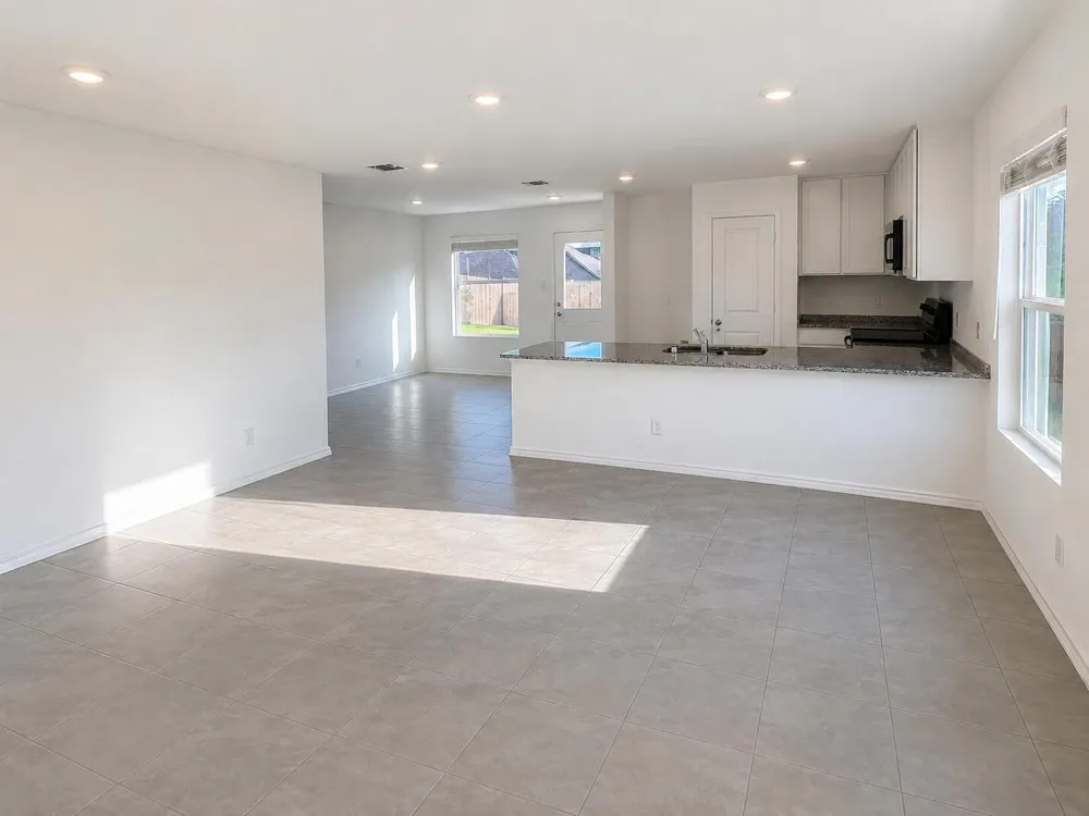 1850 Temper Lane Dallas, TX 75253