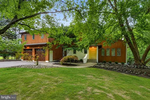 460 BROWNING LANE
