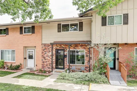 582 S Xenon Court
