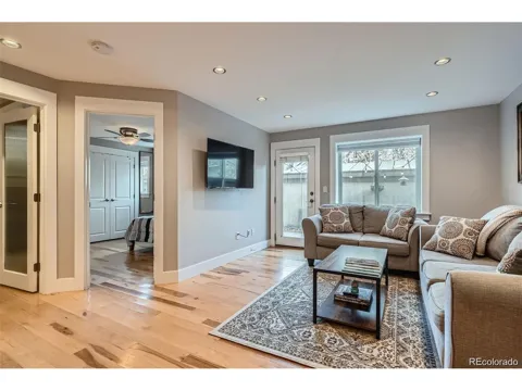 2460 W Caithness Place #104