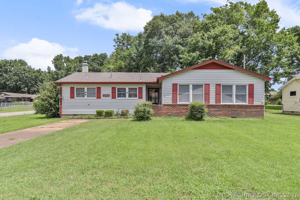1721 E 13th Street Okmulgee, OK 74447