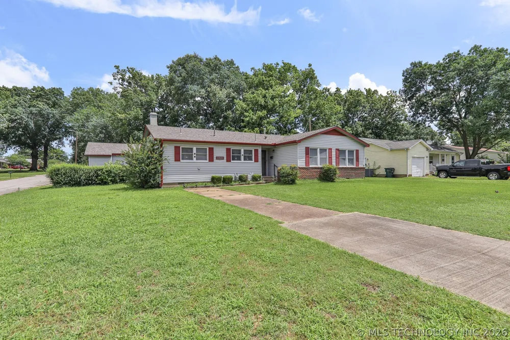 1721 E 13th Street Okmulgee, OK 74447