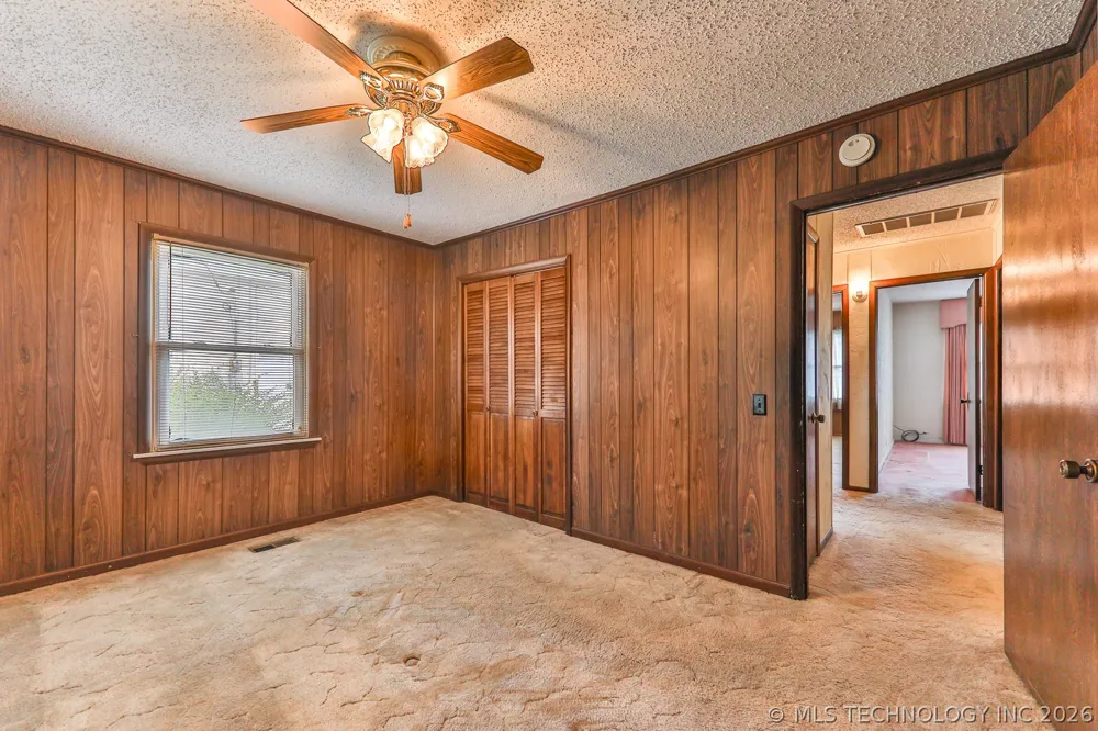 1721 E 13th Street Okmulgee, OK 74447