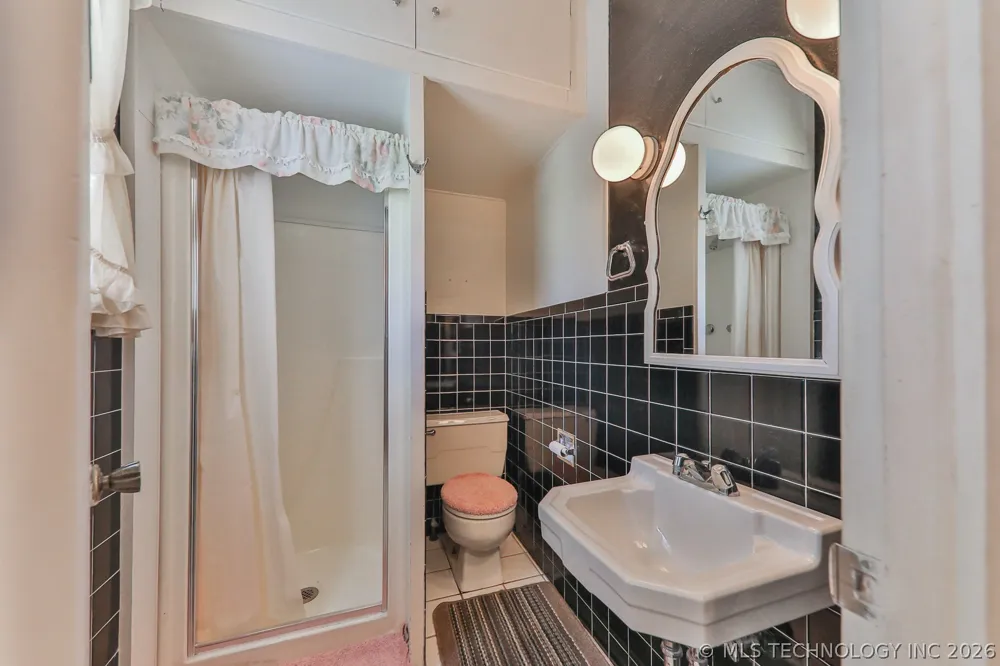 1721 E 13th Street Okmulgee, OK 74447
