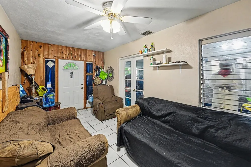 110 JUPITER AVENUE Clearwater, FL 33755