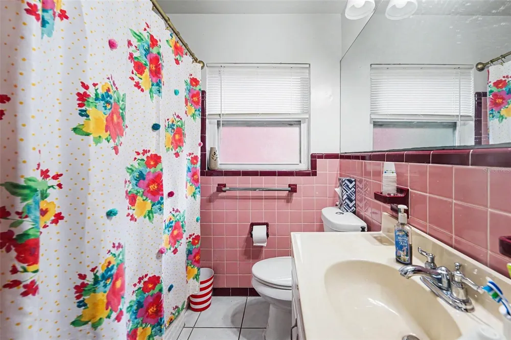 110 JUPITER AVENUE Clearwater, FL 33755