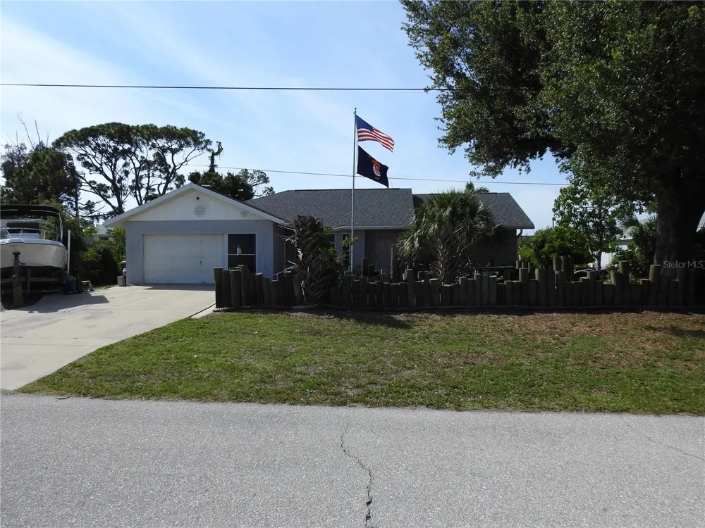 2132 PENNSYLVANIA AVENUE Englewood, FL 34224