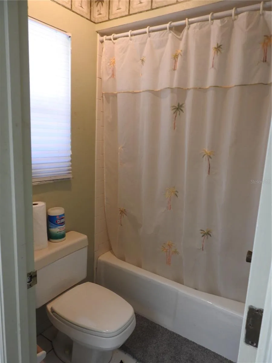 2132 PENNSYLVANIA AVENUE Englewood, FL 34224
