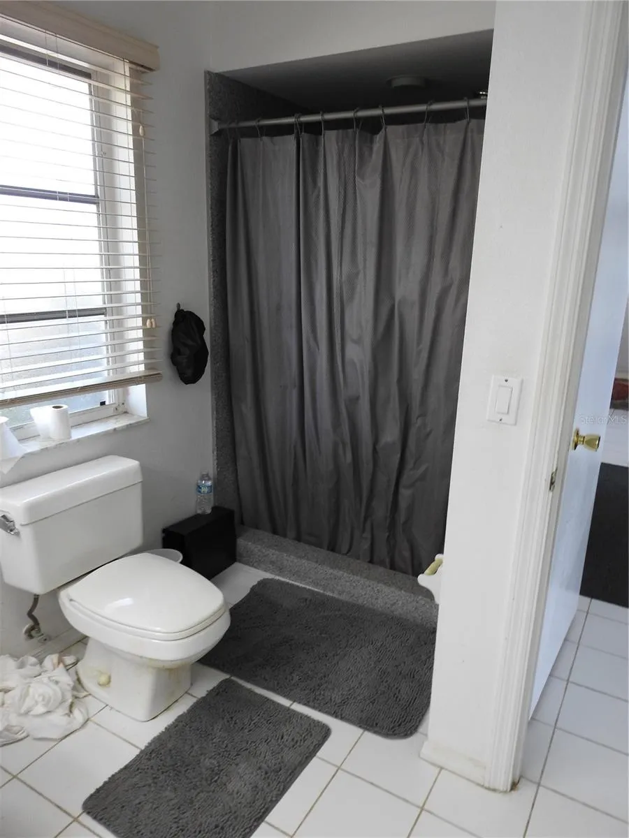 2132 PENNSYLVANIA AVENUE Englewood, FL 34224