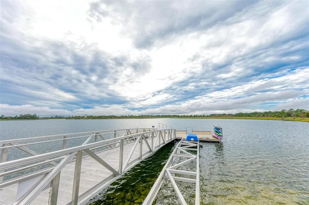 2680 AVERLAND LOOP North Port, FL 34287