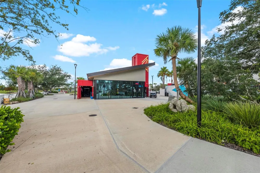 2680 AVERLAND LOOP North Port, FL 34287
