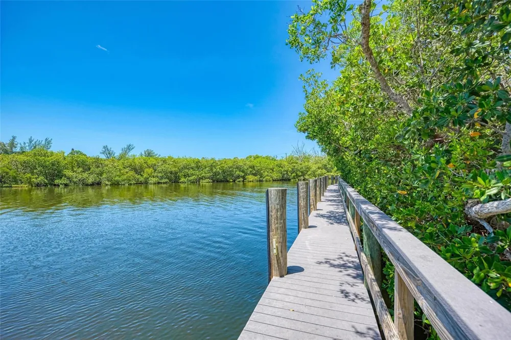 2680 AVERLAND LOOP North Port, FL 34287