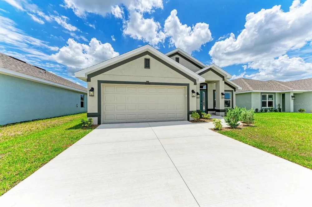 2680 AVERLAND LOOP North Port, FL 34287