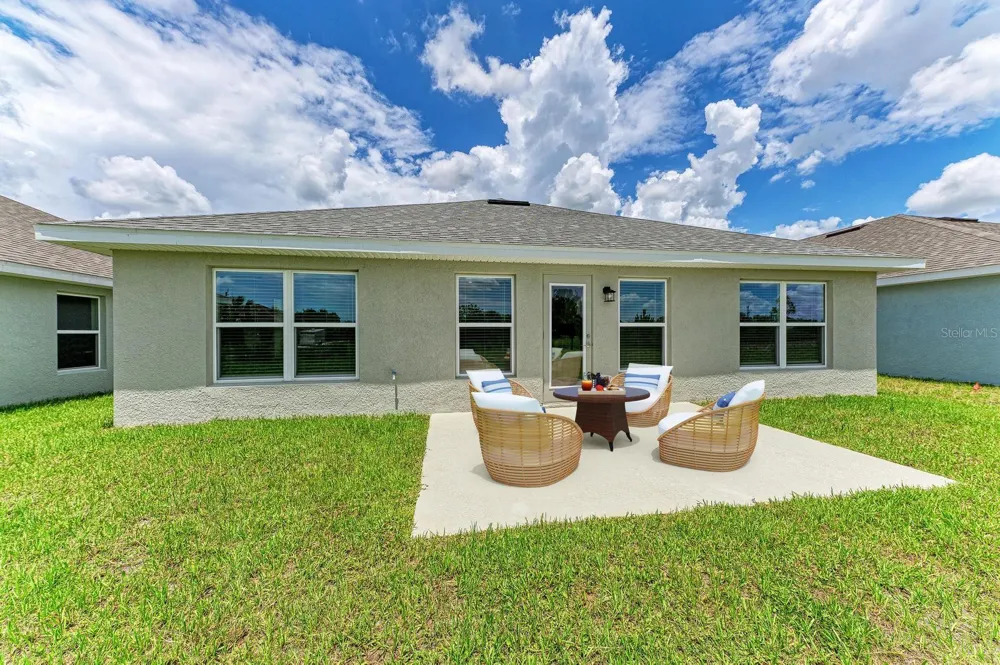 2680 AVERLAND LOOP North Port, FL 34287