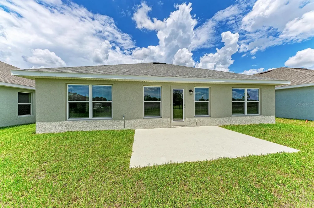 2680 AVERLAND LOOP North Port, FL 34287