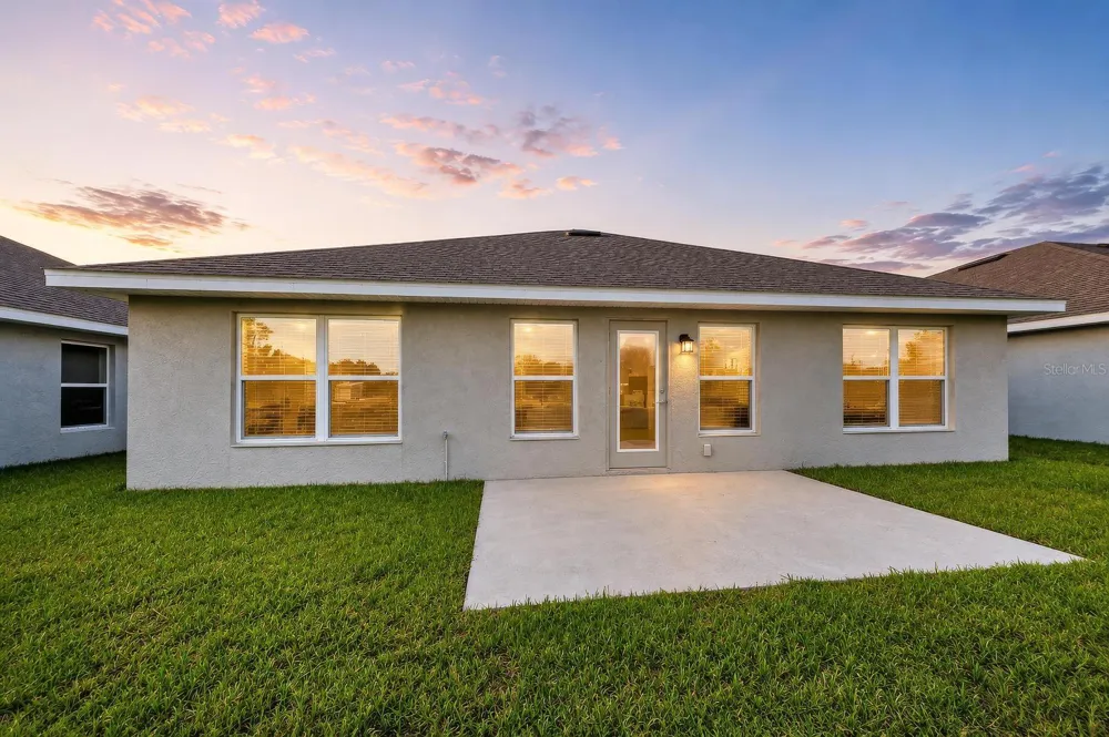 2680 AVERLAND LOOP North Port, FL 34287