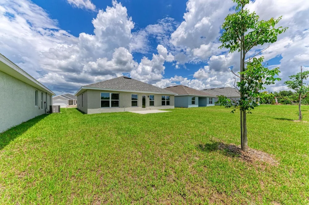 2680 AVERLAND LOOP North Port, FL 34287