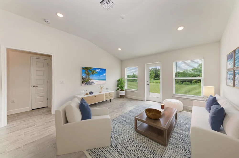 2680 AVERLAND LOOP North Port, FL 34287