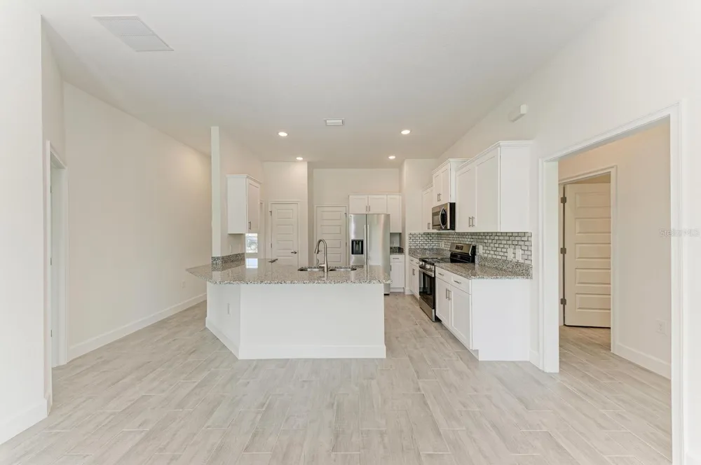 2680 AVERLAND LOOP North Port, FL 34287