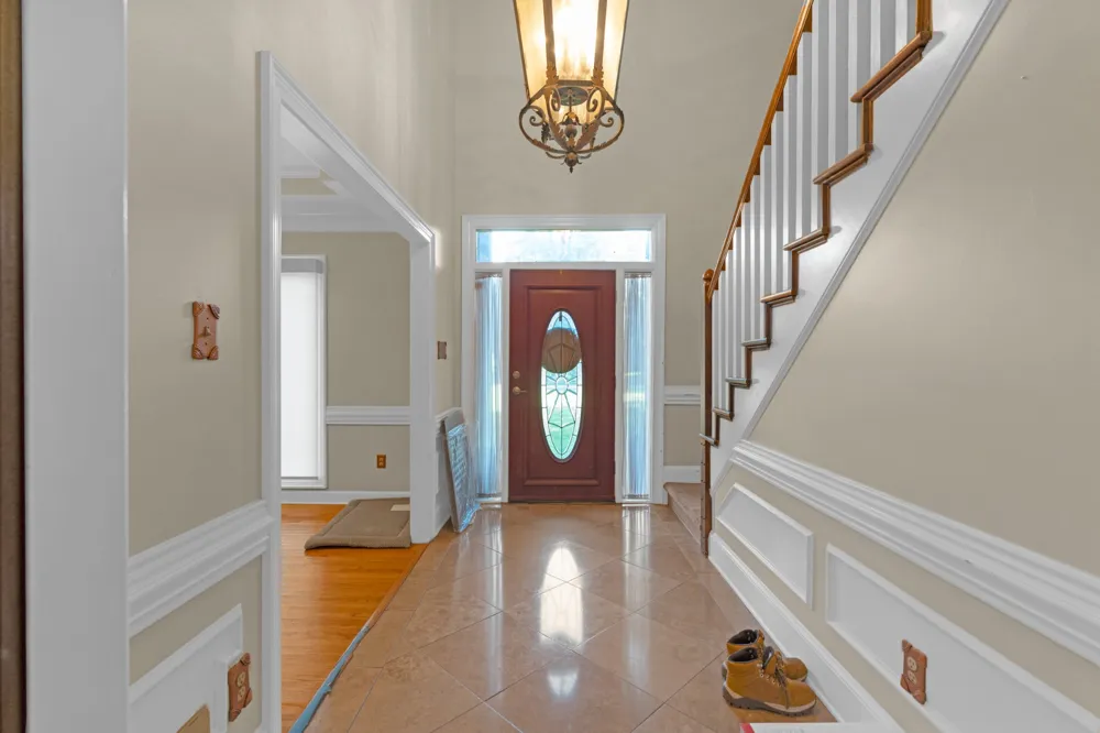 10065 E Country Way Dr Cordova, TN 38018