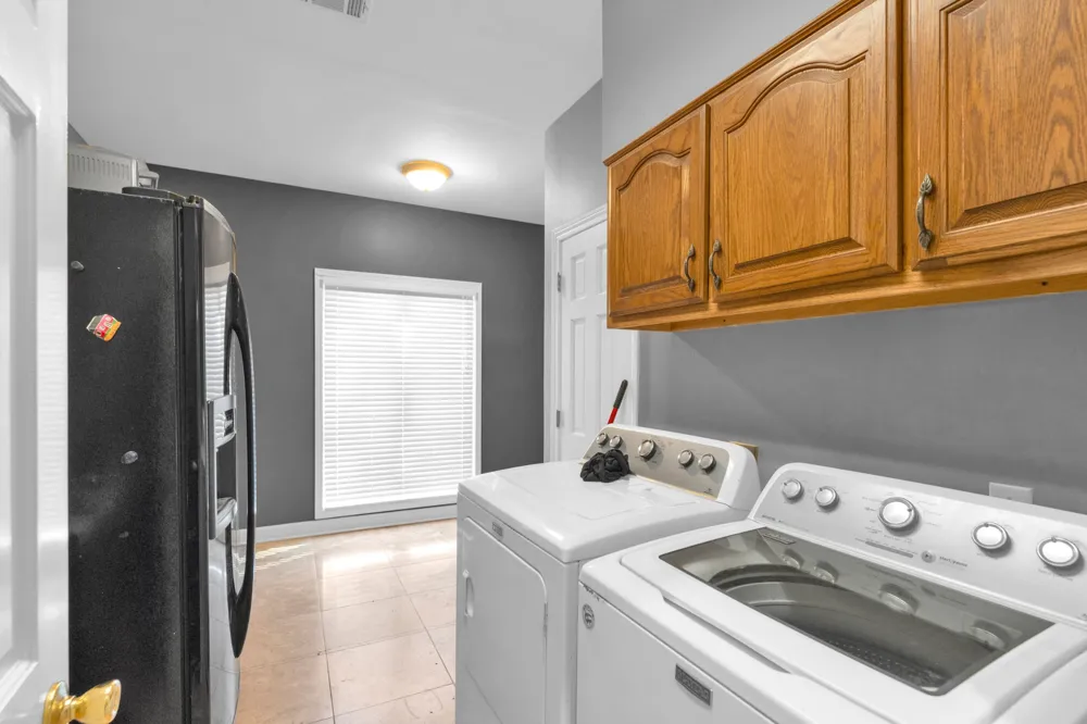 10065 E Country Way Dr Cordova, TN 38018