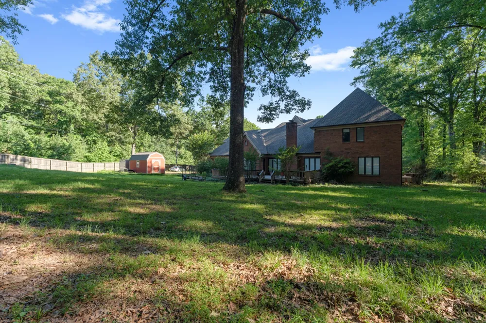 10065 E Country Way Dr Cordova, TN 38018