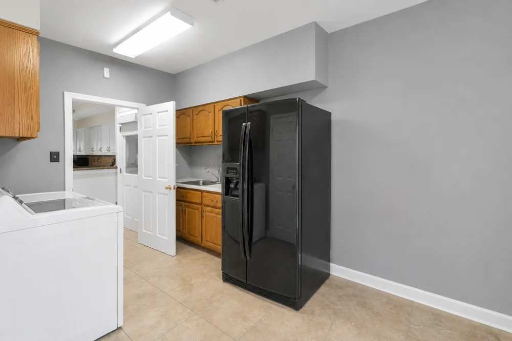 10065 E Country Way Dr Cordova, TN 38018