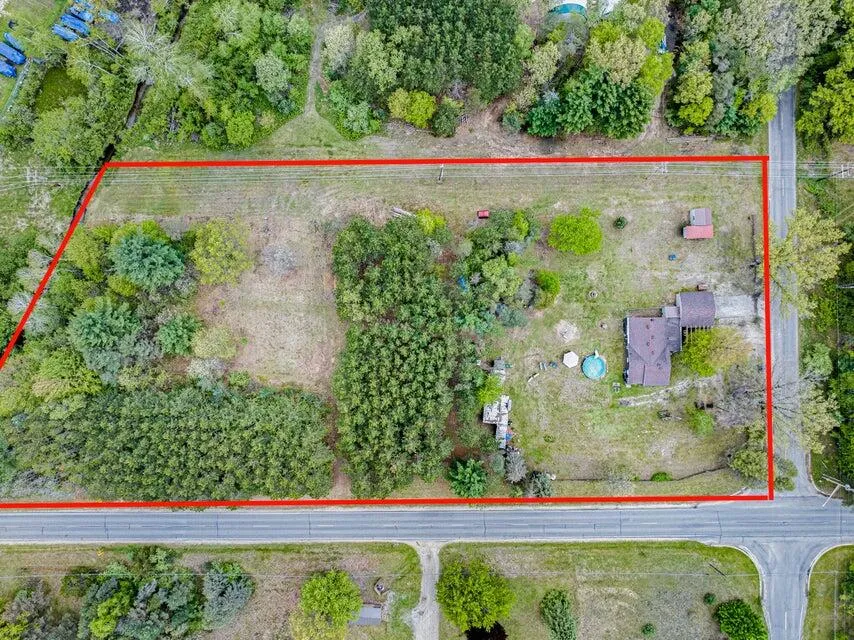 19030 W Almy Road Reynolds Township, MI 49329