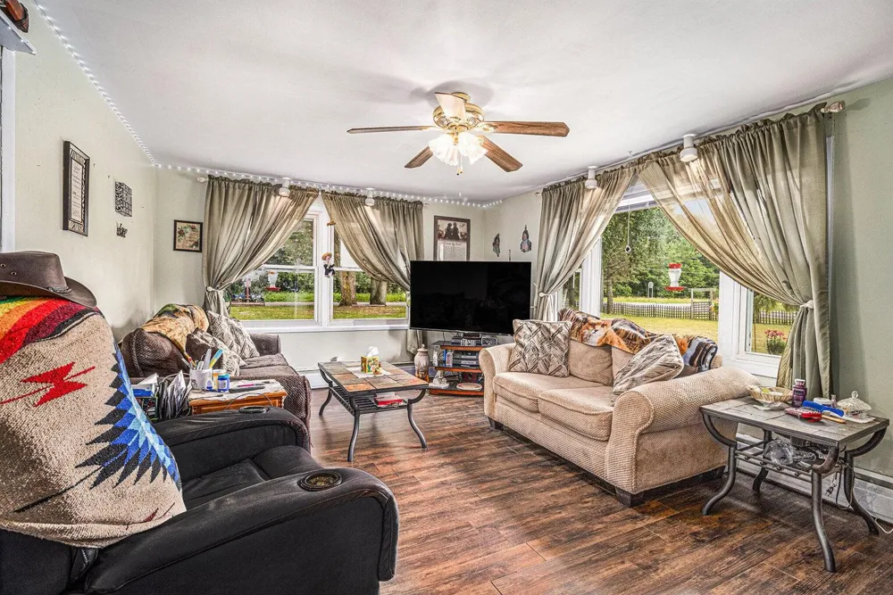 19030 W Almy Road Reynolds Township, MI 49329