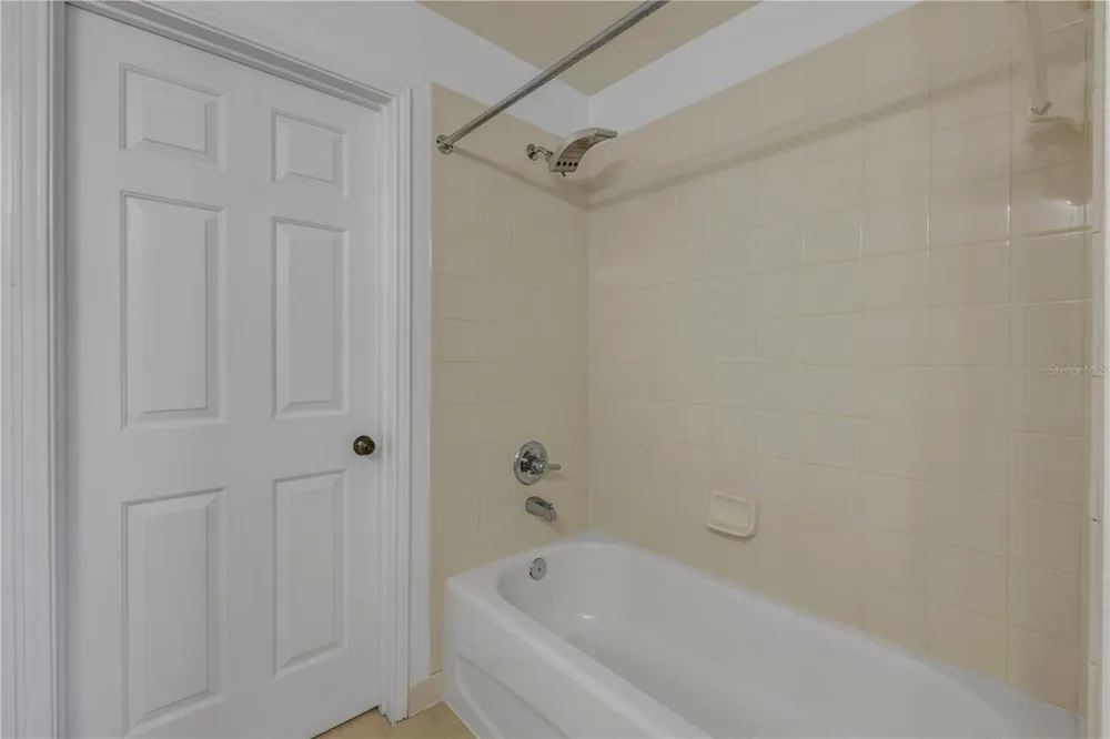 940 VILLAGE TRAIL #4-306 Port Orange, FL 32127