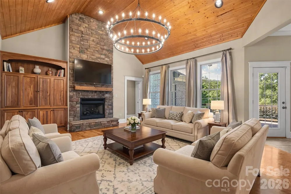 1055 Catawba Greens Drive Newton, NC 28658