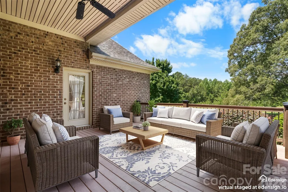 1055 Catawba Greens Drive Newton, NC 28658