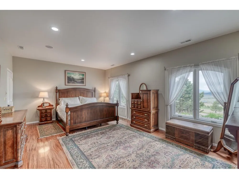 796 Knickerbocker Road Westcliffe, CO 81252