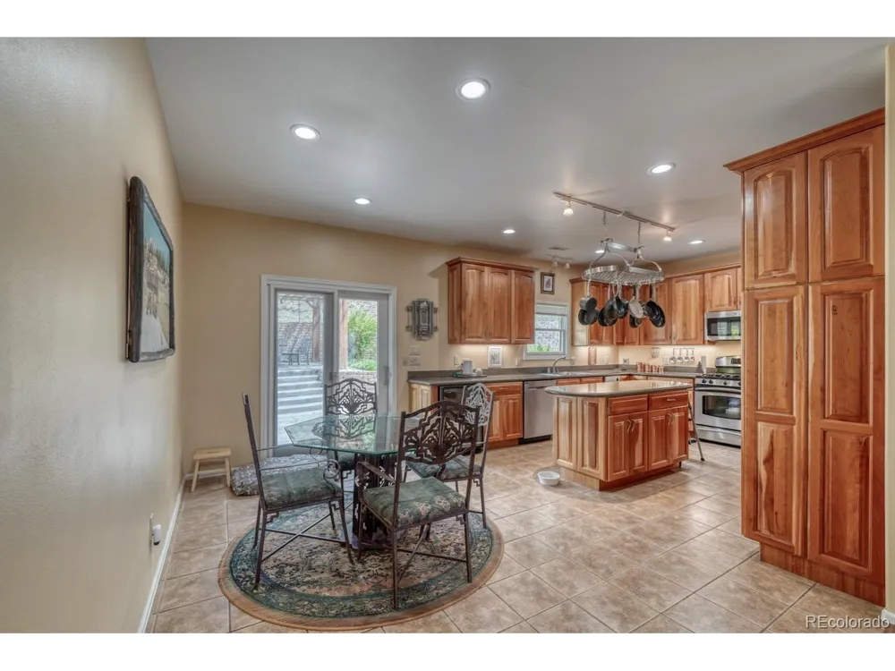 796 Knickerbocker Road Westcliffe, CO 81252