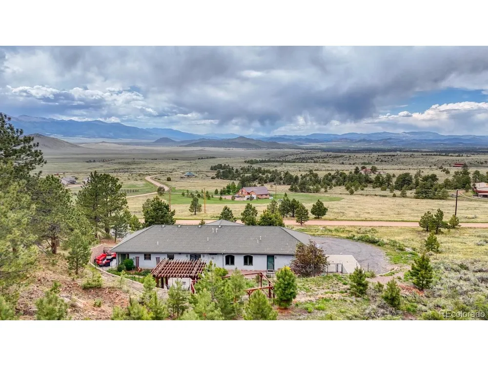 796 Knickerbocker Road Westcliffe, CO 81252