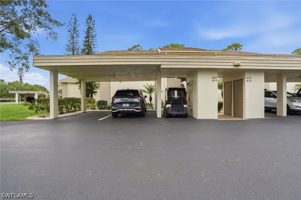 Trailwinds Drive #411 Fort Myers, FL 33907