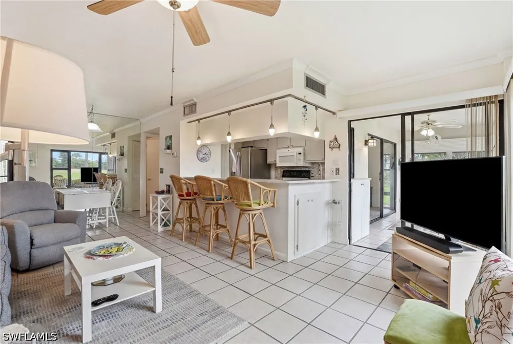 Trailwinds Drive #411 Fort Myers, FL 33907